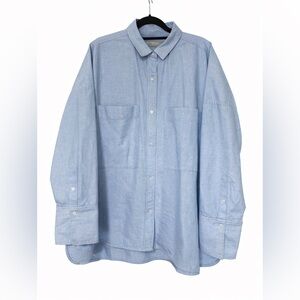 Everlane Light Blue Button Down Shirt